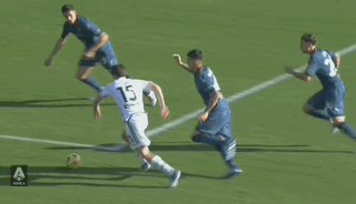 开云体育平台app-梁熙明：尤文欧超惊梦醒，小丑竟是阿涅利