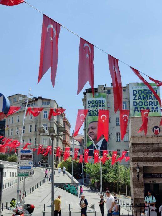 开云体育官方app-【伊斯坦布尔手记】异乡客齐聚于此，梦想者梦止于斯