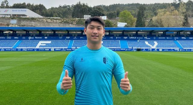 开云体育官网-郭田雨留洋首赛季：错失磨合期 登场3次颗粒无收