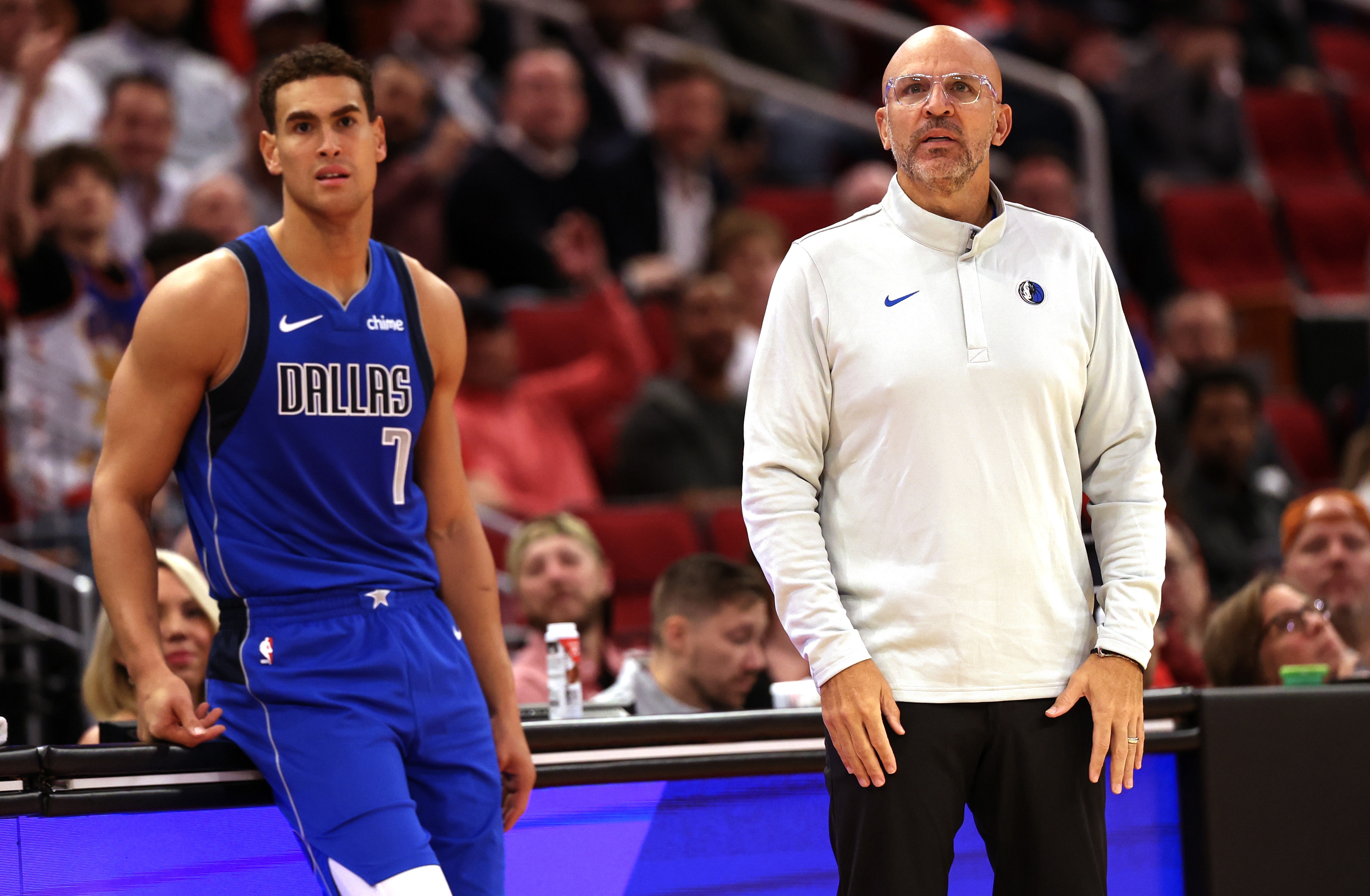 这都能输27分！独行侠全场42次罚球比黄蜂多23次 罚球得分多18分