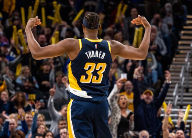 开云体育官方网站-剑指年度最佳防守球员 特纳渴望在季后赛有所突破